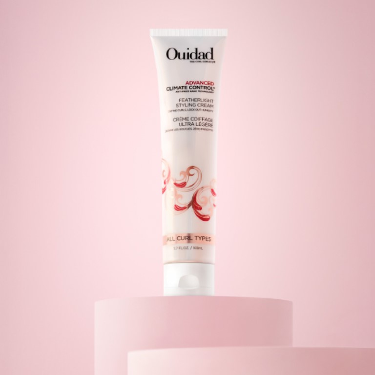 Advanced Climate Control Featherlight Styling Cream Crema de peinar Ouidad 168 ml - Imagen 5